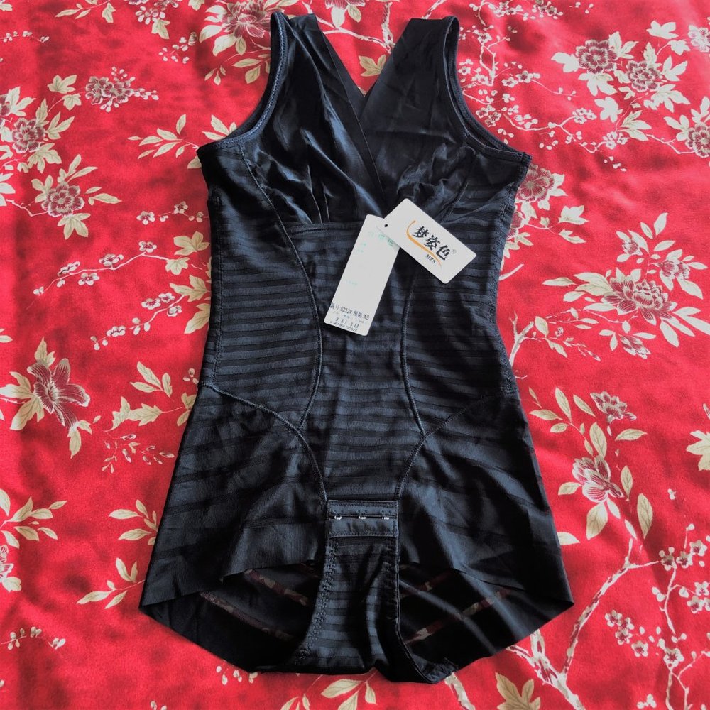 Brand New Shapewear! Ultra-Thin Seamless Mesh Bodysuit XS